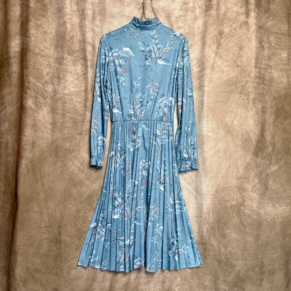 Vintage 70s Floral Polyester Pleated Prairie Dress Long Sleeve Blue Fit & Flare - Picture 2 of 7